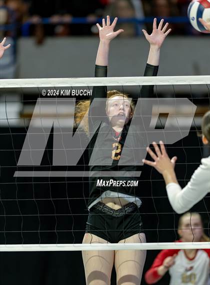 Thumbnail 3 in Morgantown vs. University (WVSSAC Class AAAA Quarterfinal) photogallery.