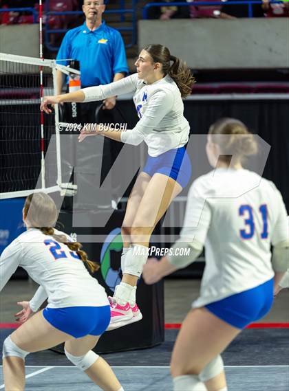 Thumbnail 1 in Morgantown vs. University (WVSSAC Class AAAA Quarterfinal) photogallery.