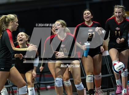 Thumbnail 3 in Morgantown vs. University (WVSSAC Class AAAA Quarterfinal) photogallery.
