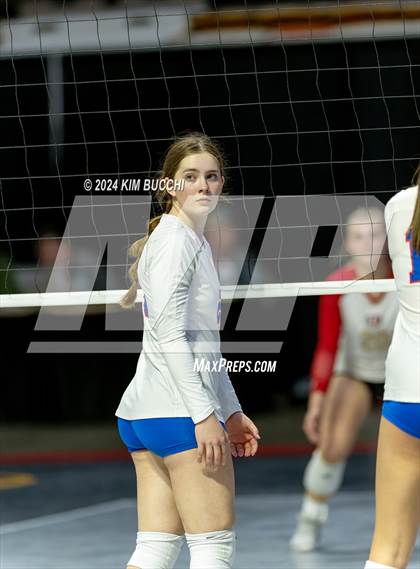 Thumbnail 2 in Morgantown vs. University (WVSSAC Class AAAA Quarterfinal) photogallery.