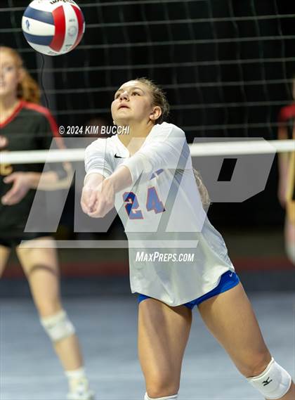 Thumbnail 2 in Morgantown vs. University (WVSSAC Class AAAA Quarterfinal) photogallery.