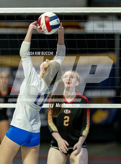 Thumbnail 2 in Morgantown vs. University (WVSSAC Class AAAA Quarterfinal) photogallery.