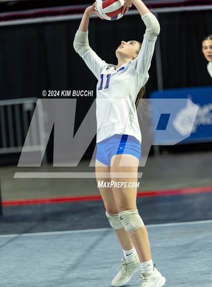 Thumbnail 3 in Morgantown vs. University (WVSSAC Class AAAA Quarterfinal) photogallery.