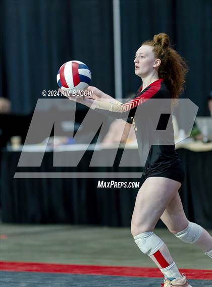 Thumbnail 2 in Morgantown vs. University (WVSSAC Class AAAA Quarterfinal) photogallery.