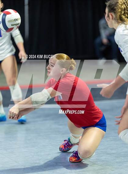 Thumbnail 3 in Morgantown vs. University (WVSSAC Class AAAA Quarterfinal) photogallery.
