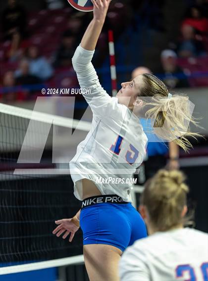 Thumbnail 1 in Morgantown vs. University (WVSSAC Class AAAA Quarterfinal) photogallery.