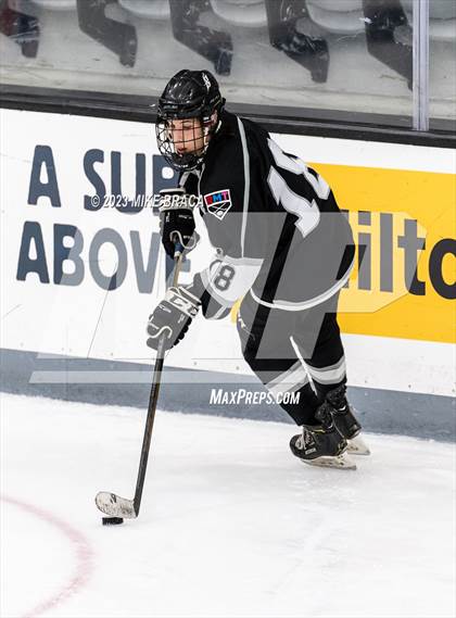 Thumbnail 3 in Daniel Hand vs Rogers/Middletown/Tiverton (Crusader Christmas Classic) photogallery.