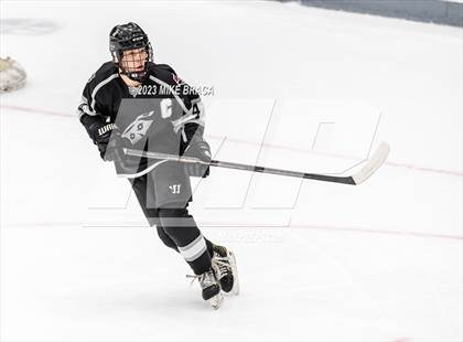 Thumbnail 3 in Daniel Hand vs Rogers/Middletown/Tiverton (Crusader Christmas Classic) photogallery.