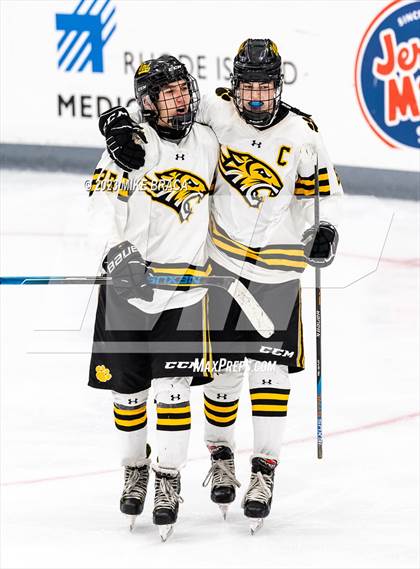 Thumbnail 3 in Daniel Hand vs Rogers/Middletown/Tiverton (Crusader Christmas Classic) photogallery.