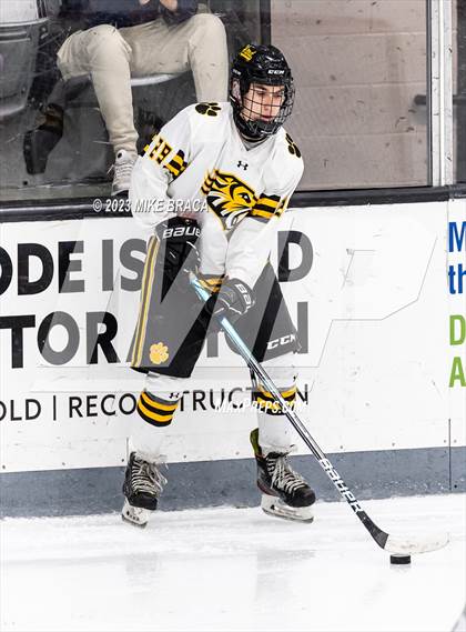 Thumbnail 2 in Daniel Hand vs Rogers/Middletown/Tiverton (Crusader Christmas Classic) photogallery.