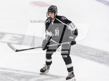 Thumbnail 3 in Daniel Hand vs Rogers/Middletown/Tiverton (Crusader Christmas Classic) photogallery.