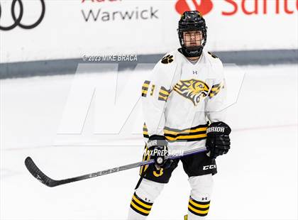Thumbnail 1 in Daniel Hand vs Rogers/Middletown/Tiverton (Crusader Christmas Classic) photogallery.