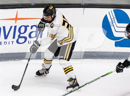 Thumbnail 2 in Daniel Hand vs Rogers/Middletown/Tiverton (Crusader Christmas Classic) photogallery.