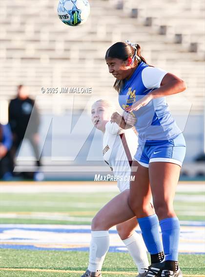 Thumbnail 1 in Menlo-Atherton @ Newark Memorial photogallery.