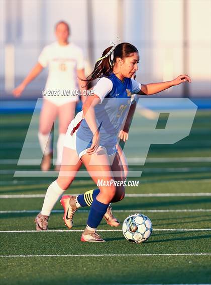 Thumbnail 2 in Menlo-Atherton @ Newark Memorial photogallery.