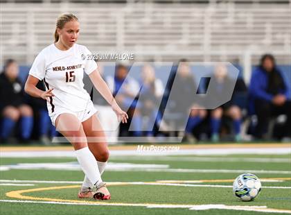 Thumbnail 3 in Menlo-Atherton @ Newark Memorial photogallery.