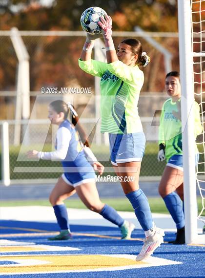 Thumbnail 1 in Menlo-Atherton @ Newark Memorial photogallery.