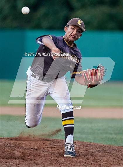 Thumbnail 2 in Yuba City vs. Oakdale (CIF SJS D3 Semifinal Game 3) photogallery.