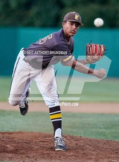 Thumbnail 3 in Yuba City vs. Oakdale (CIF SJS D3 Semifinal Game 3) photogallery.