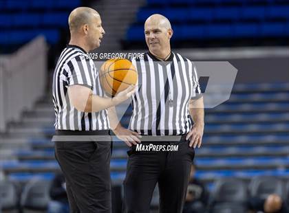 Thumbnail 1 in Orange Lutheran vs. St. Francis photogallery.