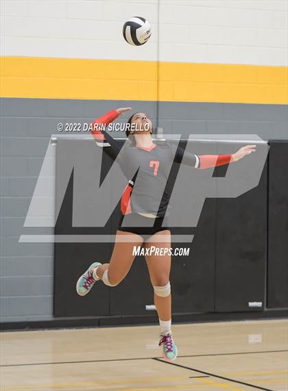 Thumbnail 3 in Mica Mountain vs Williams Field (Epic Tourneys Volleyball Invite) photogallery.