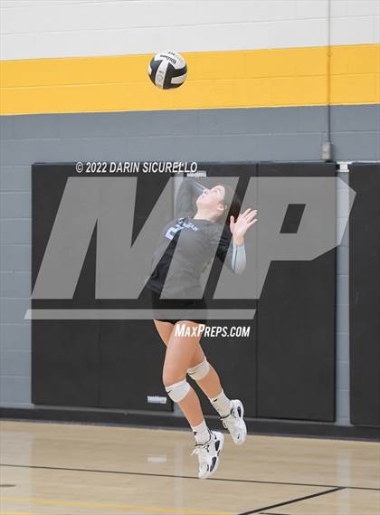 Thumbnail 1 in Mica Mountain vs Williams Field (Epic Tourneys Volleyball Invite) photogallery.