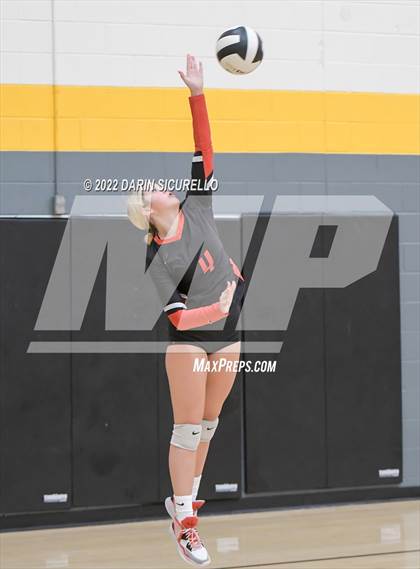 Thumbnail 3 in Mica Mountain vs Williams Field (Epic Tourneys Volleyball Invite) photogallery.
