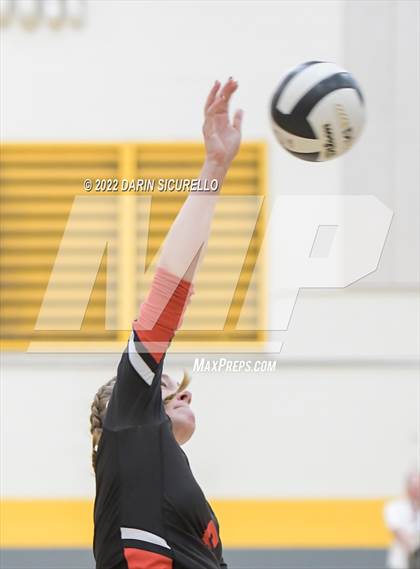 Thumbnail 3 in Mica Mountain vs Williams Field (Epic Tourneys Volleyball Invite) photogallery.