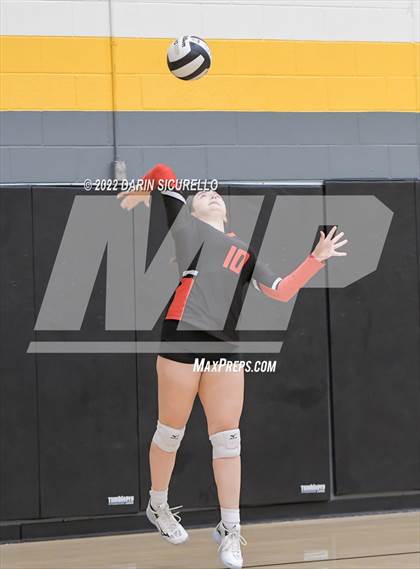 Thumbnail 2 in Mica Mountain vs Williams Field (Epic Tourneys Volleyball Invite) photogallery.