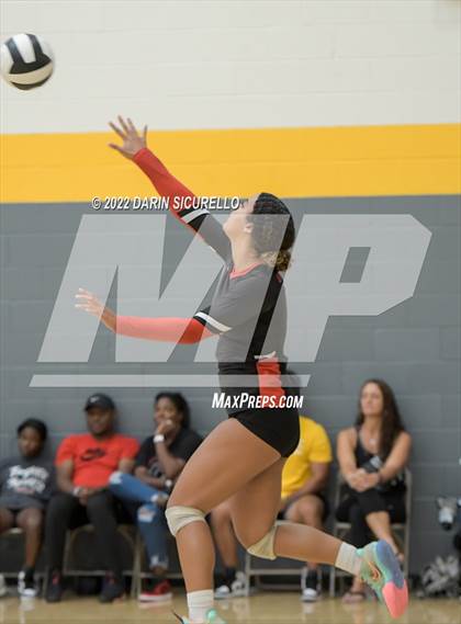 Thumbnail 3 in Mica Mountain vs Williams Field (Epic Tourneys Volleyball Invite) photogallery.