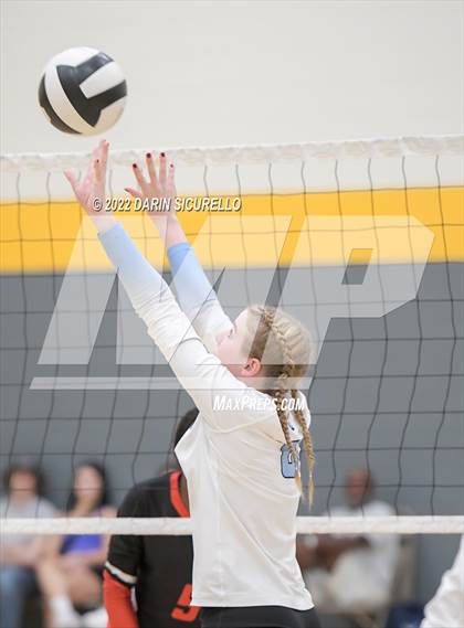 Thumbnail 2 in Mica Mountain vs Williams Field (Epic Tourneys Volleyball Invite) photogallery.
