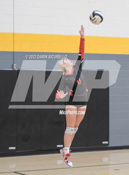 Thumbnail 3 in Mica Mountain vs Williams Field (Epic Tourneys Volleyball Invite) photogallery.