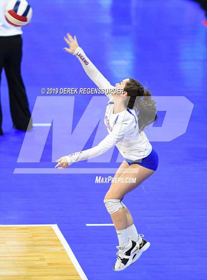 Thumbnail 3 in Chaparral vs Legend (CHSAA 5A Semifinal) photogallery.