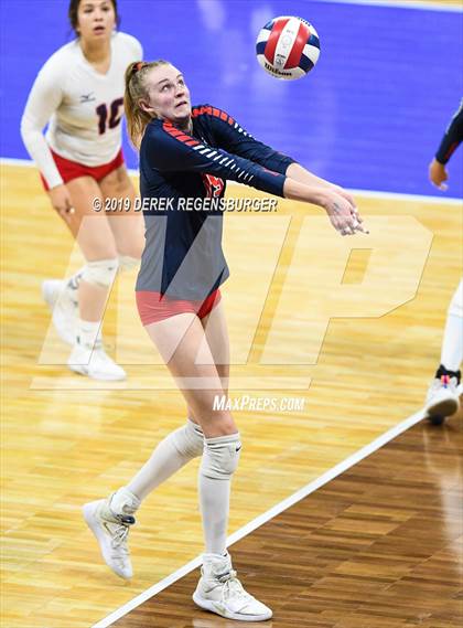 Thumbnail 3 in Chaparral vs Legend (CHSAA 5A Semifinal) photogallery.