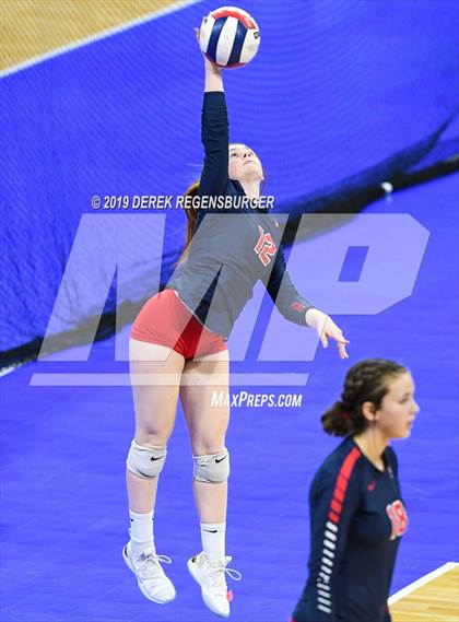 Thumbnail 3 in Chaparral vs Legend (CHSAA 5A Semifinal) photogallery.