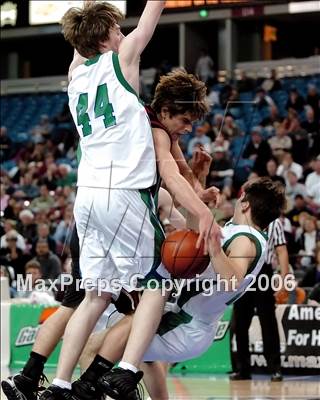 Thumbnail 1 in Santa Fe Christian vs. Branson (CIF State D5 Final) photogallery.