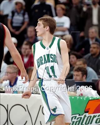 Thumbnail 3 in Santa Fe Christian vs. Branson (CIF State D5 Final) photogallery.