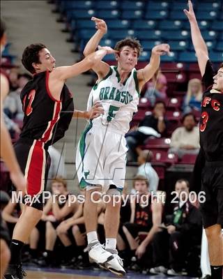 Thumbnail 1 in Santa Fe Christian vs. Branson (CIF State D5 Final) photogallery.