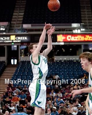 Thumbnail 2 in Santa Fe Christian vs. Branson (CIF State D5 Final) photogallery.