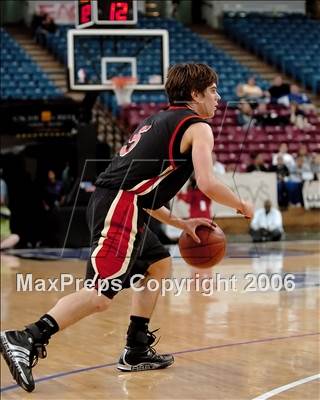 Thumbnail 3 in Santa Fe Christian vs. Branson (CIF State D5 Final) photogallery.