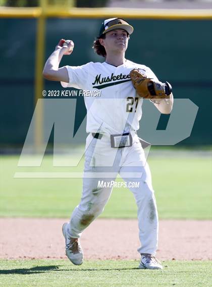 Thumbnail 3 in Moorpark vs. Palisade (Coach Bob National Invitational) photogallery.
