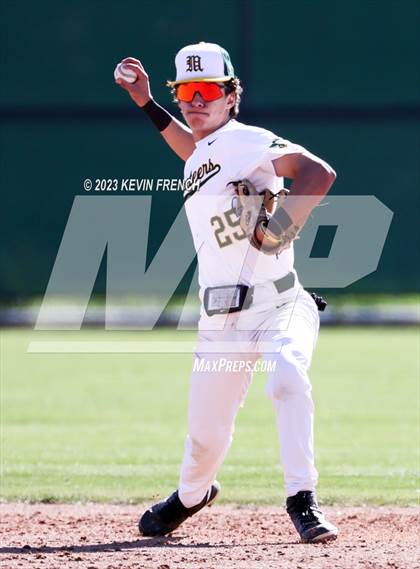 Thumbnail 3 in Moorpark vs. Palisade (Coach Bob National Invitational) photogallery.