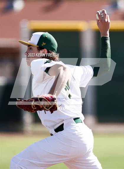 Thumbnail 2 in Moorpark vs. Palisade (Coach Bob National Invitational) photogallery.