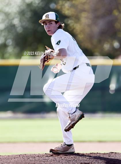 Thumbnail 3 in Moorpark vs. Palisade (Coach Bob National Invitational) photogallery.