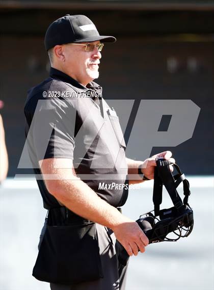 Thumbnail 3 in Moorpark vs. Palisade (Coach Bob National Invitational) photogallery.