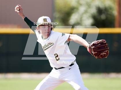 Thumbnail 2 in Moorpark vs. Palisade (Coach Bob National Invitational) photogallery.