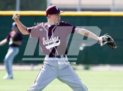 Thumbnail 2 in Moorpark vs. Palisade (Coach Bob National Invitational) photogallery.