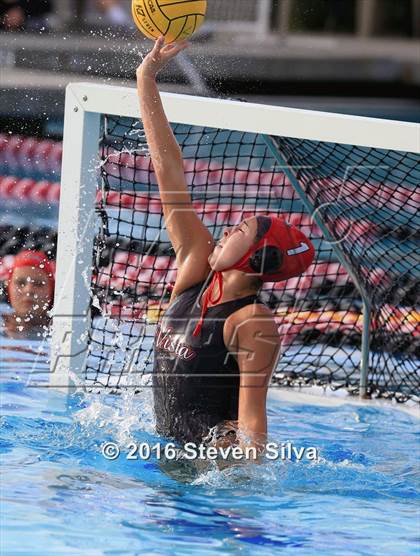 Thumbnail 1 in Fallbrook vs. Vista (CIF SDS D1 Final) photogallery.
