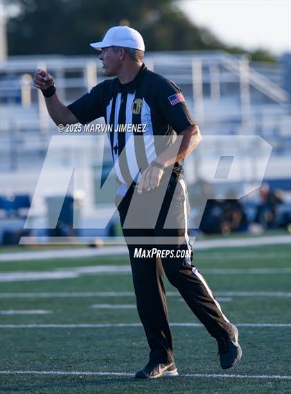 Thumbnail 1 in JV: Camarillo vs Thousand Oaks photogallery.