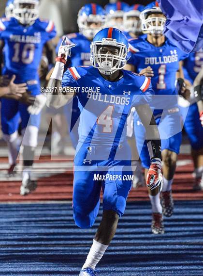 Thumbnail 1 in Del Oro @ Folsom photogallery.